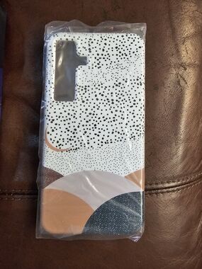 Merro Speckled Geometric Samsung  Galaxy S24 Plus Case